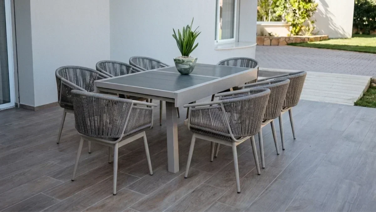 Table extensible ARIA en aluminium – Finition BEIGE